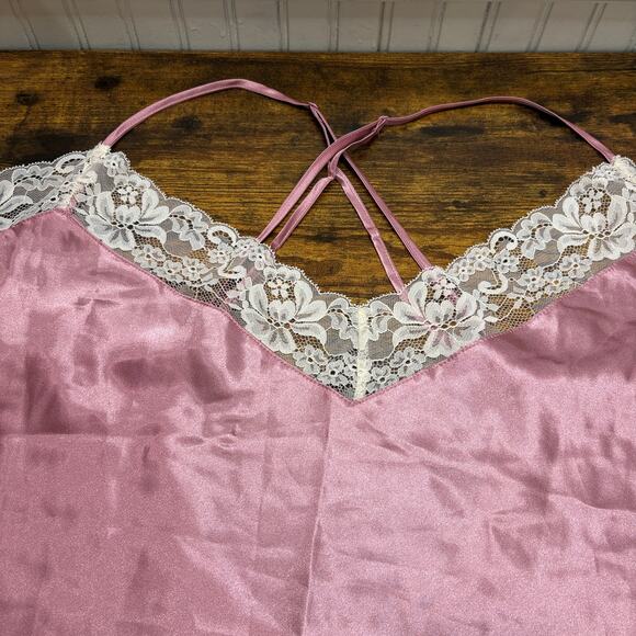 Fredericks of Hollywood Plus Size 4X Sexy PJs Pajamas Camisole Shorts Pink Satin - Picture 6 of 11